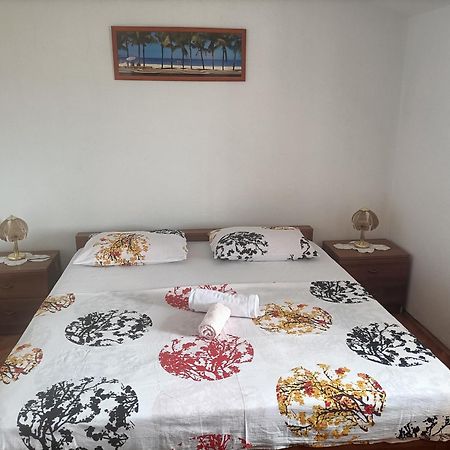 Apartment Zdenka 1 特罗吉尔 外观 照片